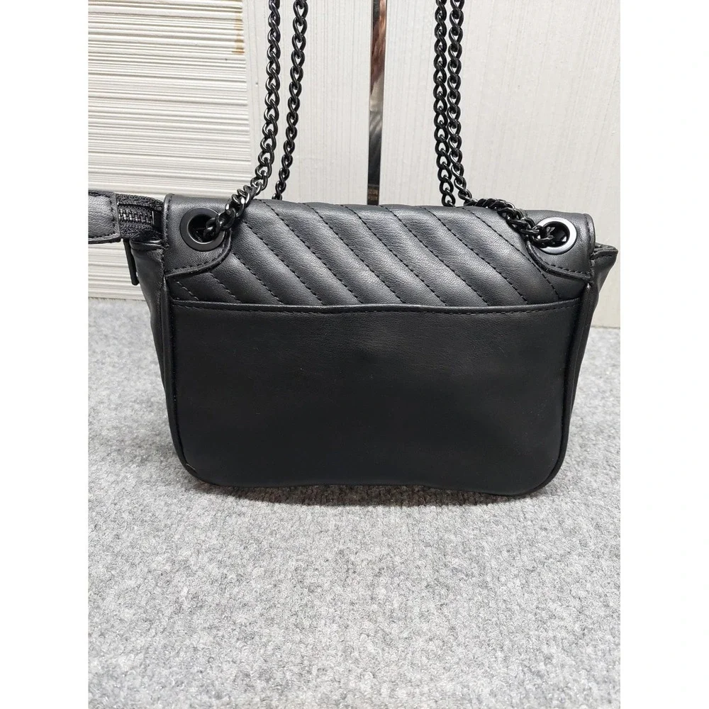 Badgley Mischka Women Shoulder Bag Black Faux Leather Logo Closure Chain Straps